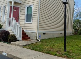 2040 Elmhurst Ln, Portsmouth, VA 23701