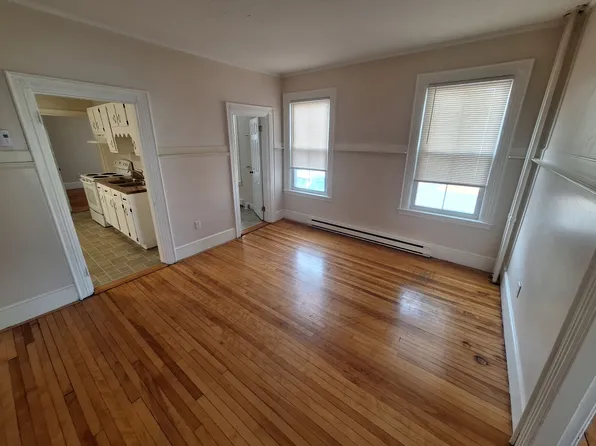 19 Robinson St #1, South Portland, ME 04106