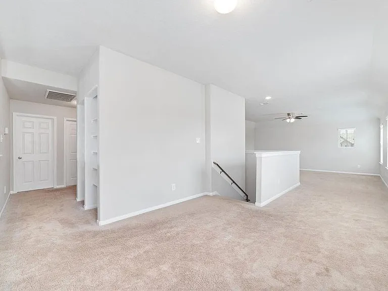 2707 Golden Hills Ct — Photo 23