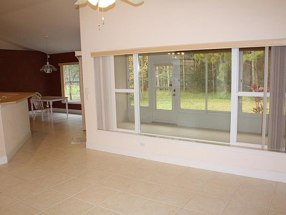 4th image of 6252 Montego Bay