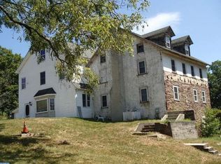 858 Old Sumneytown Pike, Harleysville, PA