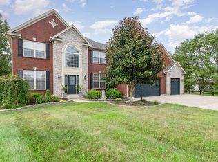 3132 Boulder Dr, Burlington, KY 41005