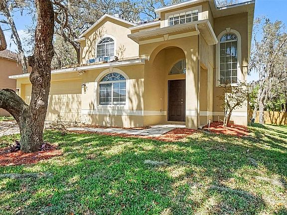 3rd image of 1918 Aspenridge Ct