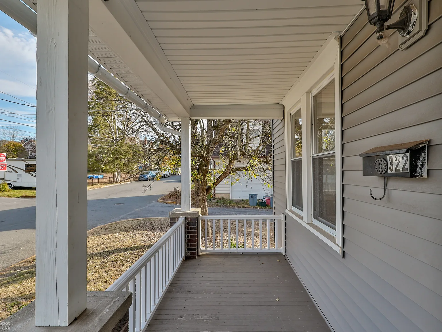 2 bed, 1056 sqft, $2,195 — Photo 3