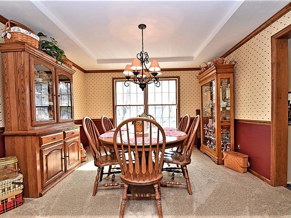 4th image of 26098 Pineridge Dr