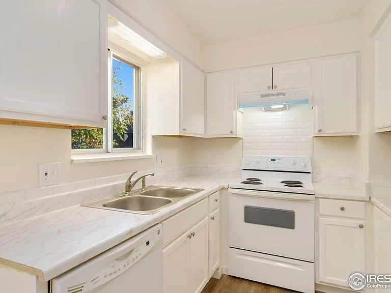 3000 Sumac St #2 — Photo 2
