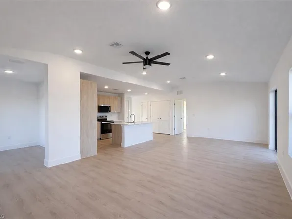 2812 23rd ST SW, LEHIGH ACRES, FL 33976
