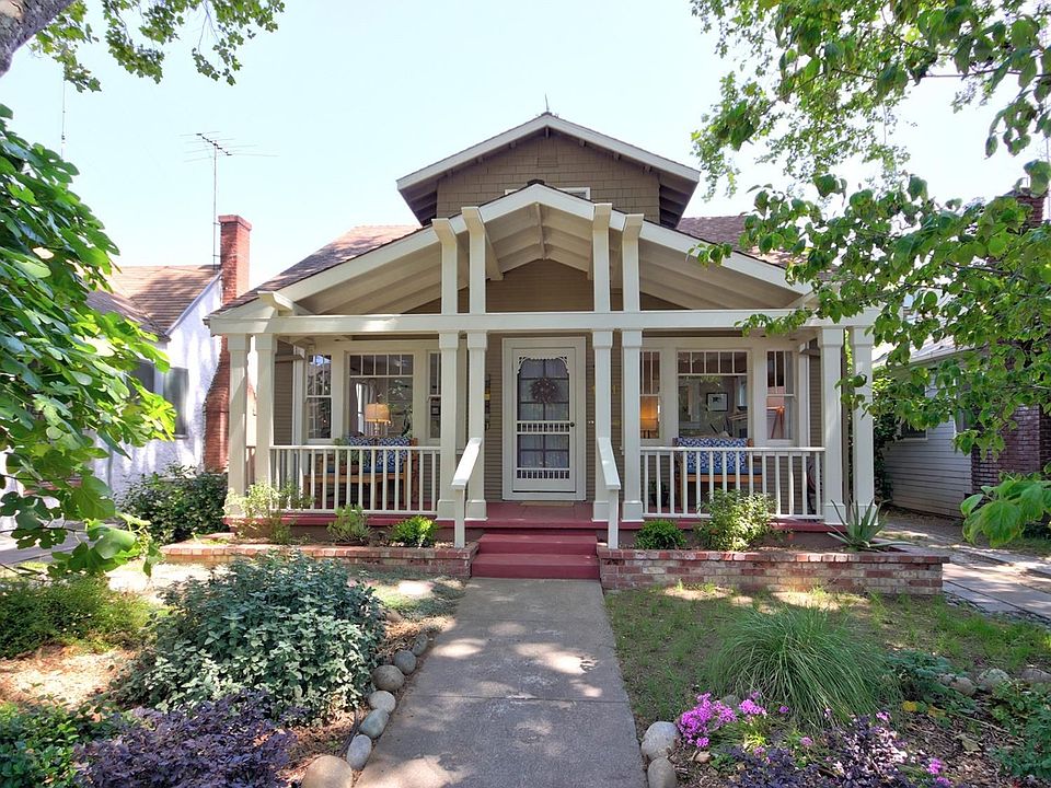 1st image of 1721 Burnett Way