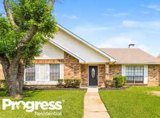 9409 Shearer St, Rowlett, TX 75088