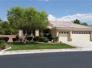 7667 Splashing Falls Dr, Las Vegas, NV 89131