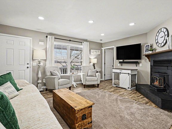 5th image of 3410 W Chicago Rd