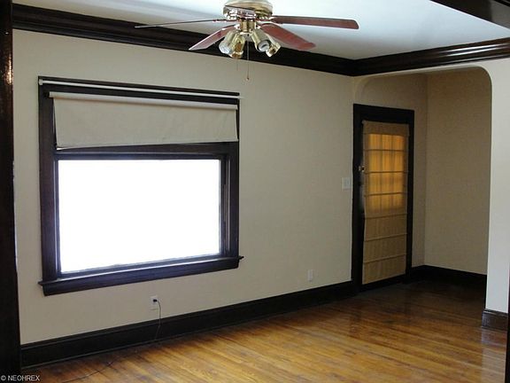 2nd image of 3819 Cullen Dr
