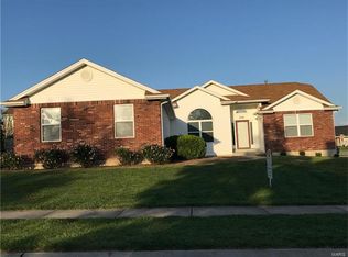 1016 Dardenne Woods Dr, Dardenne Prairie, MO