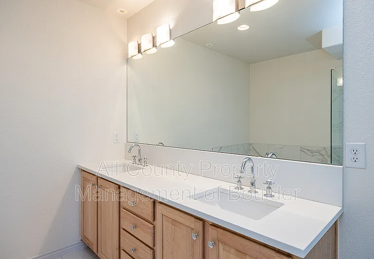 270 Laramie Blvd — Photo 13