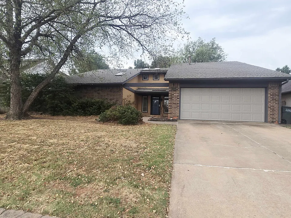 1212 Kingston Ct