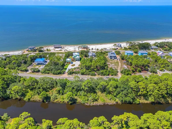 Xx Alligator Dr, Panacea, FL 32346