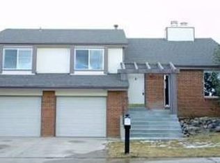 19893 E Greenwood Dr, Aurora, CO 80013