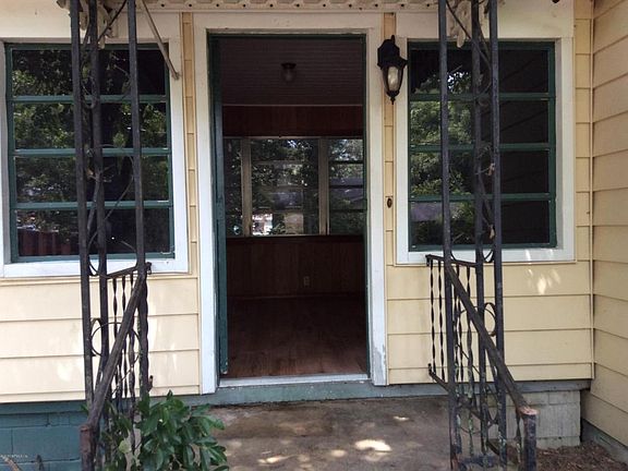 3rd image of 9047 Harrison Ave