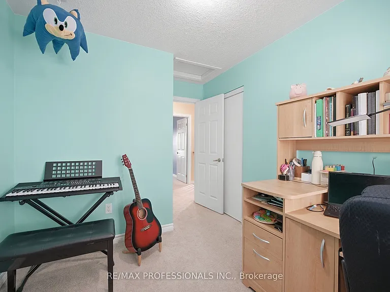 45 Horton St #MAIN 2ND — Photo 29