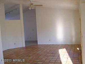 2nd image of 675 W Barrow Dr