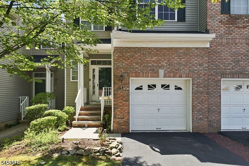 1st image of 54 Jackson Ave