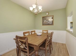 309 Red Crest Ln, Branchburg, NJ 08876