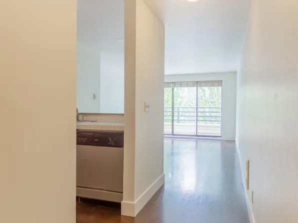 3401 Wallingford Ave N, Seattle, WA 98103