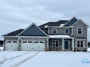 9826 Harrier Cir, Sylvania, OH