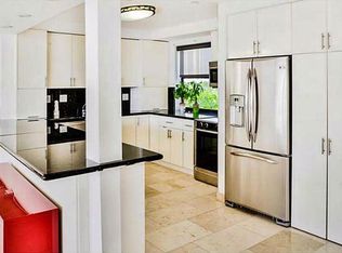 375 Poinciana Island Dr, Sunny Isles Beach, FL 33160
