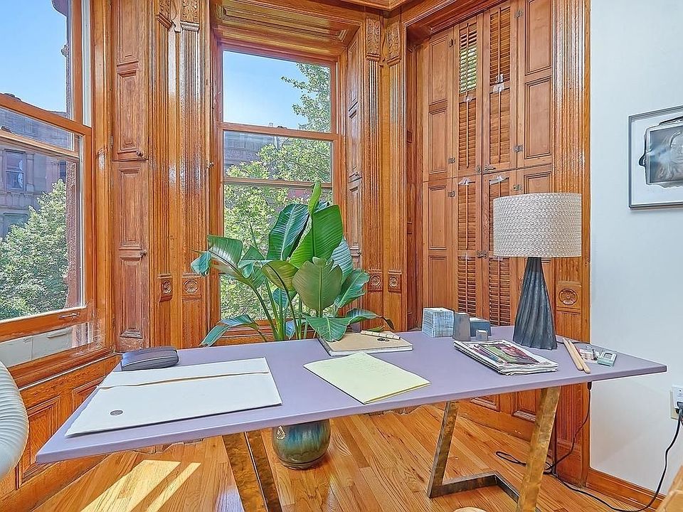 1st image of 21 W 121st St #D