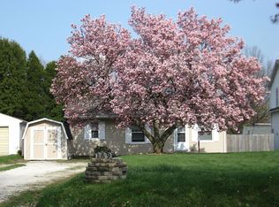 169 Hillman Rd, Akron, OH 44312