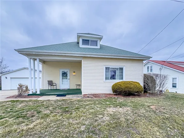 140 W Steubenville St, Bloomingdale, OH 43910
