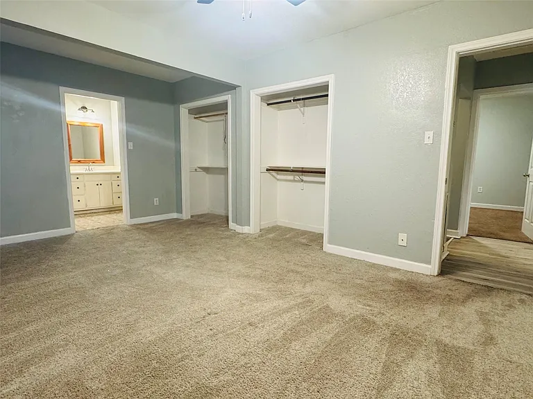 2308 Bennington St — Photo 12
