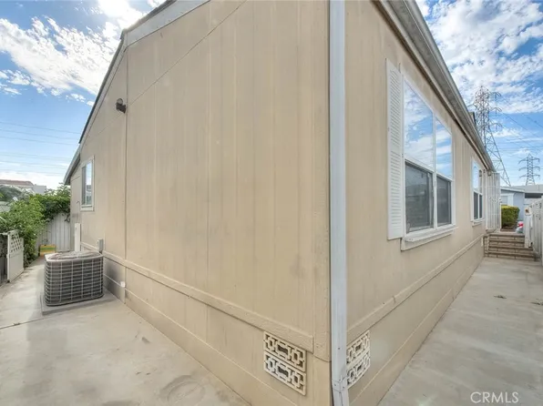10800 Dale Ave Spc 110, Stanton, CA 90680