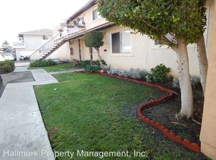 16682 Goldenwest St APT 2, Huntington Beach, CA 92647