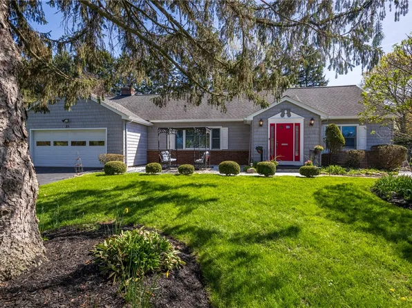 25 Coral Way, Rochester, NY 14618