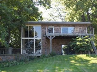 7117 W Wind Lake Rd, Wind Lake, WI 53185