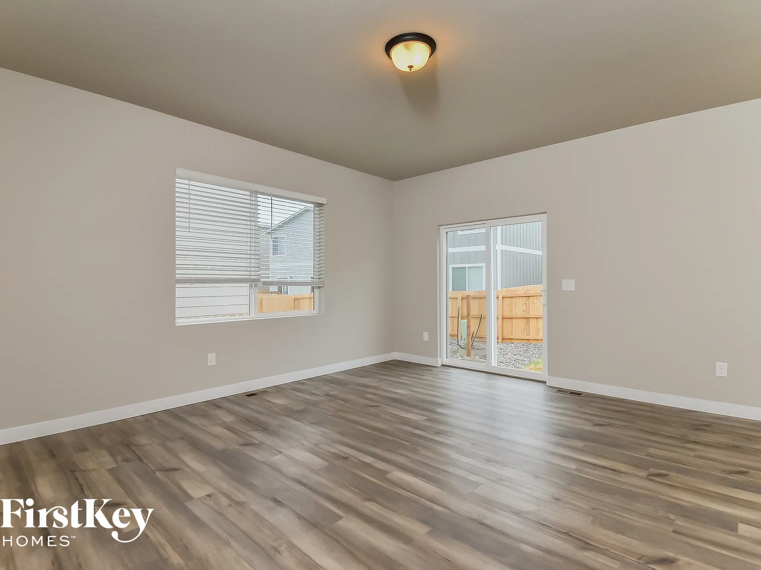 3 bed, 2.5 bath, 1789 sqft, $2,475 — Photo 2