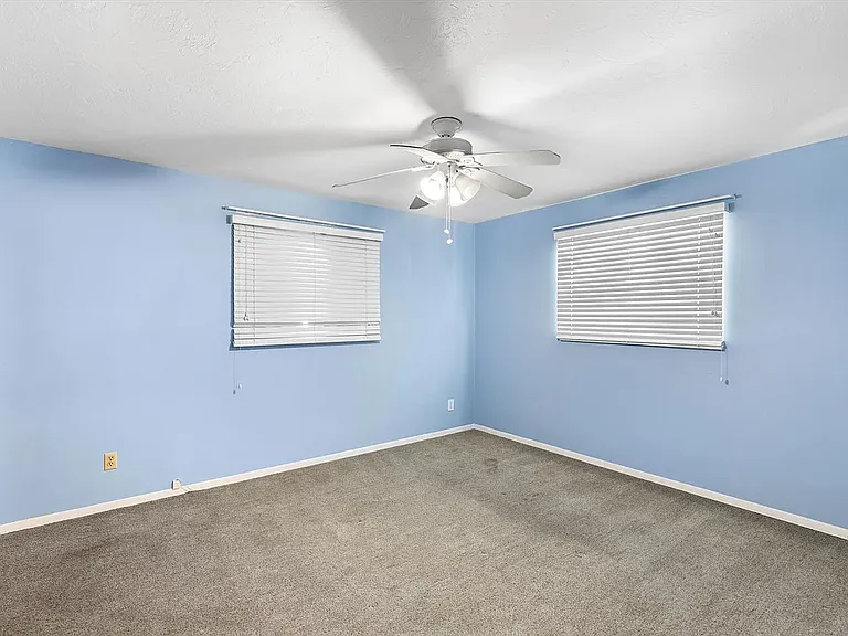 1634 Lantana Ln — Photo 14