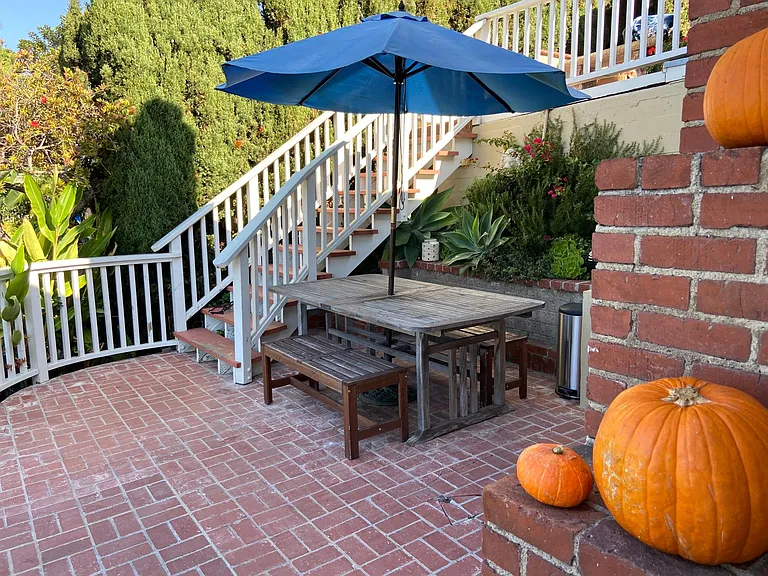 second deck near kitchen
