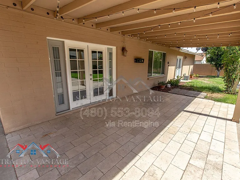 10700 E Hope Dr — Photo 40