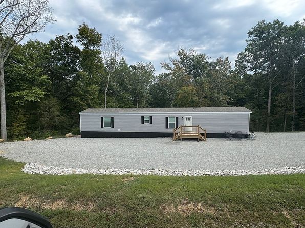 250 Sleepy Hollow Rd