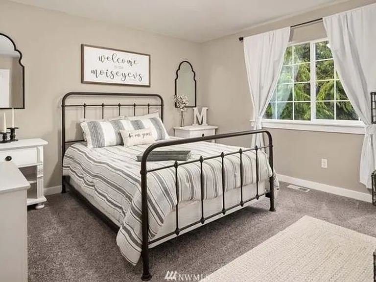 1405 Weaver Way — Photo 13