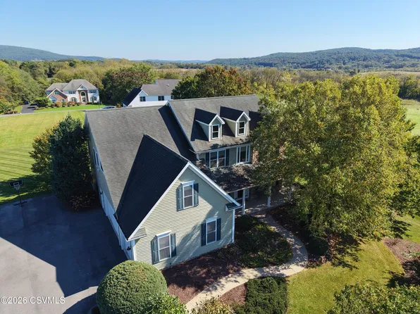 151 Country Hill Rd, Lewisburg, PA 17837