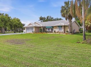 35103 Riverside Ct, Leesburg, FL 34788