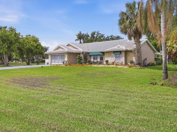 35103 Riverside Ct, Leesburg, FL 34788