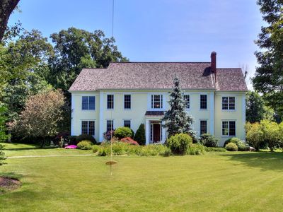 9 Long Meadow Lane, Bethel, CT, 06801