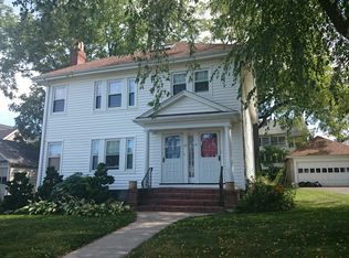 10 Burwell Rd, West Roxbury, MA 02132
