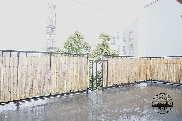 Rented by Lofts and Flats LLC | media 40