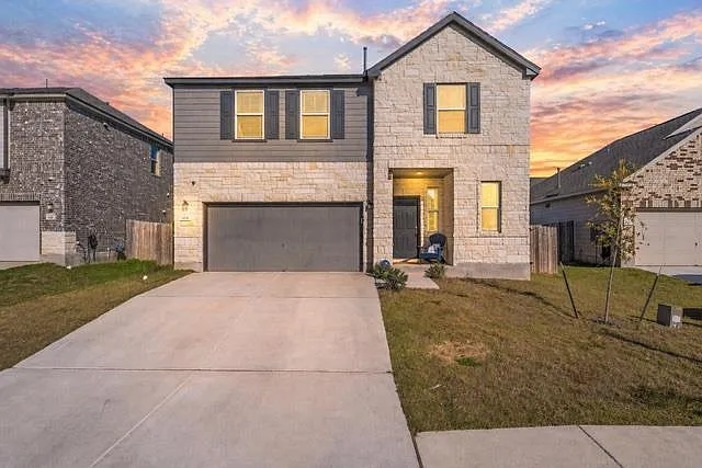 218 Summit Dr